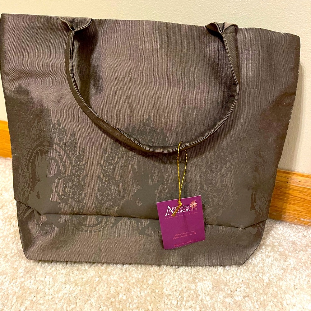 NWT Artisans Angkor Cambodian Brown Silk Aspara Silk Satchel